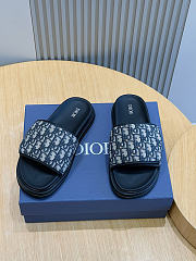 Dior Slide Code D0027-05 - 2