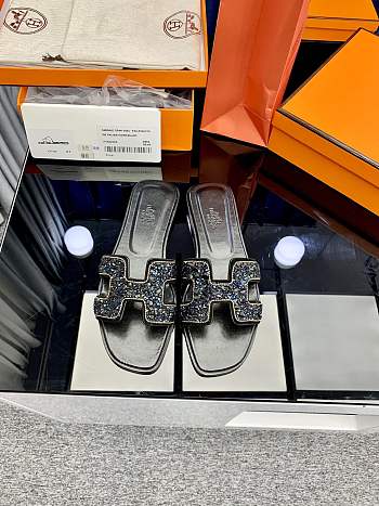 Hermes Woman Slides Code HM0022-06