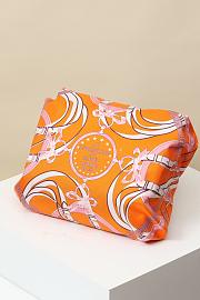 Hermes Balusoie Silk With Hunter HM5213 Size 32x24x12cm - 4