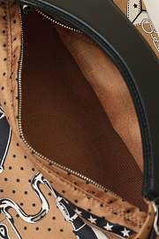 Hermes Balusoie Silk With Hunter HM5216 Size 32x24x12cm - 3