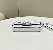 Fendi by Marc Jacobs White Bag Size 25x18x10CM - 6