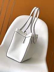 Fendi Origami F5214 Bag Size 27x16.5x27CM - 2