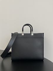 Fendi Sunshine Leather Tote Bag F9040 Size 35x17x31CM - 2