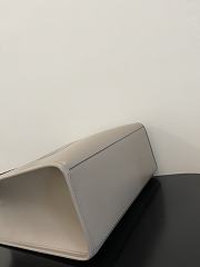 Fendi Sunshine Leather Tote Bag F9043 Size 35x17x31CM - 2