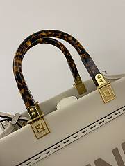 Fendi Tote Bag F6390-02 Size 25x12x22CM - 4