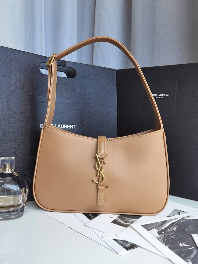 Saint Laurent Le5 À 7 YSL2142 Hobo Bag Size 23x16x6cm - 1