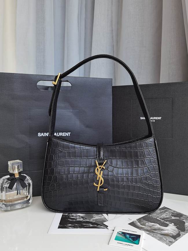 Saint Laurent Le5 À 7 YSL2143 Hobo Bag Size 23x16x6cm - 1