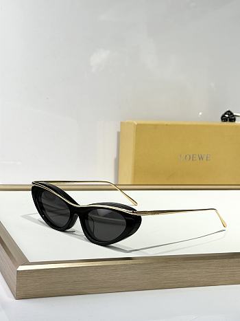 Loewe Glasses LO137