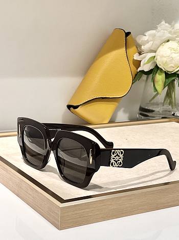 LOEWE Glasses LOE122-01