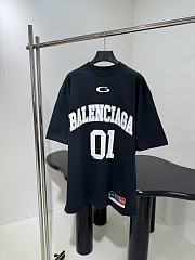 Balenciaga Women's Clothing B3002-02 - 3