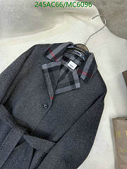 Burberry Down Jacket Code MC6096-02 - 4