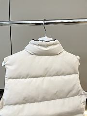 Canada Goose Down Vest CG3130-07 - 4