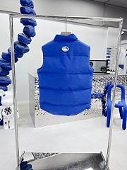 Canada Goose Down Vest CG3320-01 - 2