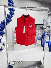 Canada Goose Down Vest CG3320-02 - 1