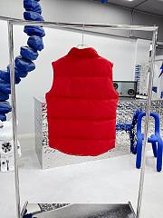 Canada Goose Down Vest CG3320-02 - 4