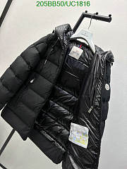Moncler Down Jacket Code UC1816-02 - 2