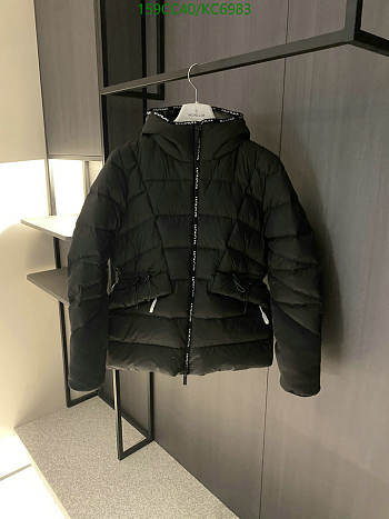 Moncler Women's Down Jacket Code KC6983-02