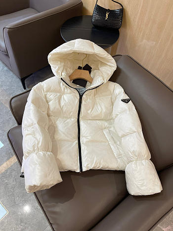 Prada Women's Down Jacket Code AC2541-03
