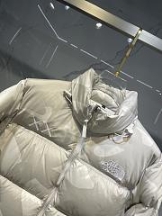 The North Face  KAWS Cowes XX Jacket TNF430-01 - 5