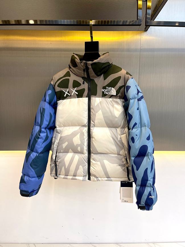 The North Face  KAWS Cowes XX Jacket TNF430-03 - 1