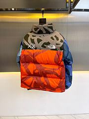 The North Face  KAWS Cowes XX Jacket TNF430-03 - 4