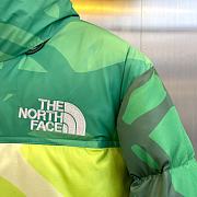 The North Face  KAWS Cowes XX Jacket TNF430-04 - 3