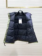 The North Face 1996 Down Vest TNF301-01 - 4