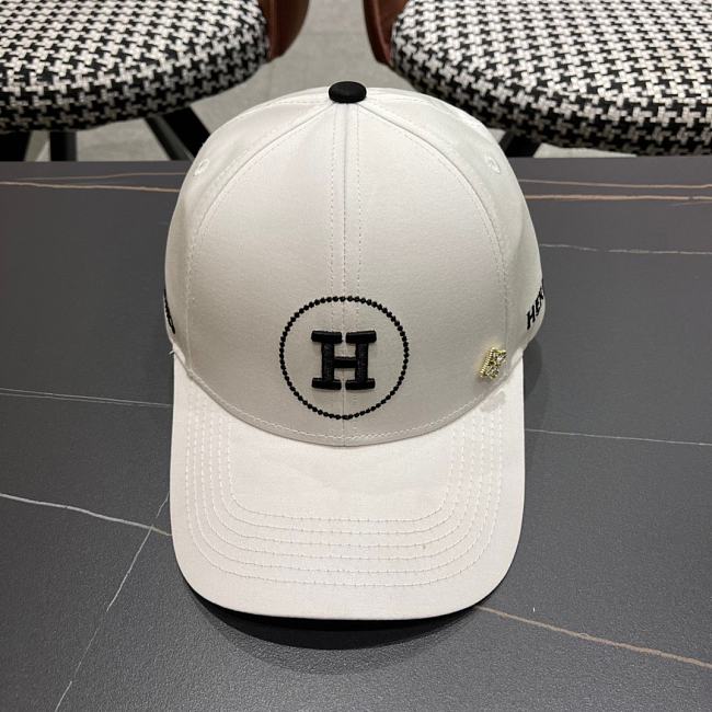 Hermes Hat Code HE2028-03 - 1