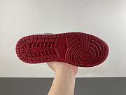 Air Jordan 1 Retro Low OG Chicago (2025) HQ6998-600 - 3