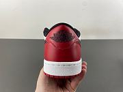 Air Jordan 1 Retro Low OG Chicago (2025) HQ6998-600 - 5