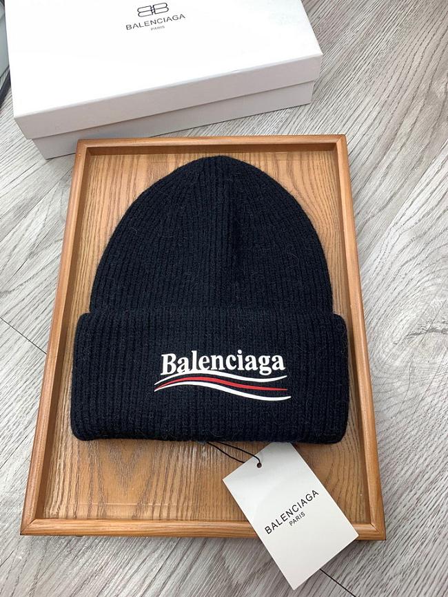 Balenciaga Beanie Code BS1004-02 - 1