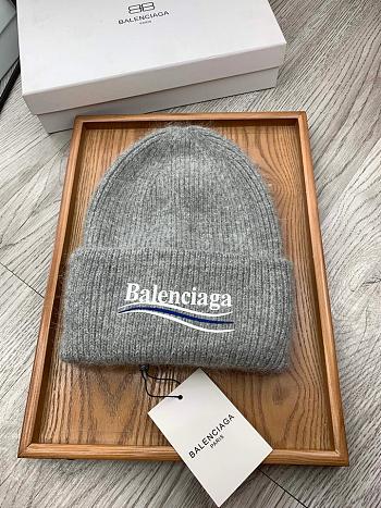 Balenciaga Beanie Code BS1004-03