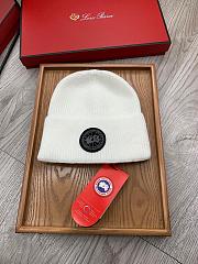 Canada Goose Beanie Code CA1610-04 - 1