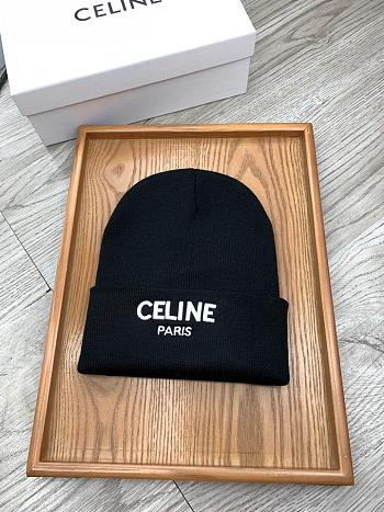 Celine Beanie Code CE3026-04