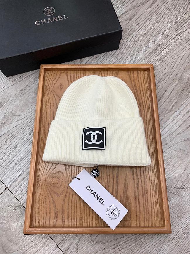 Chanel Beanie Code CC1001-01 - 1