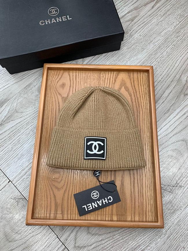 Chanel Beanie Code CC1001-02 - 1