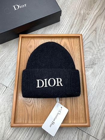 Dior Beanie Code CD0066-03
