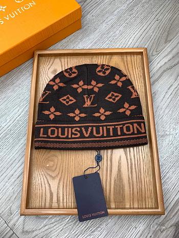 Louis Vuitton Beanie Code LV0010-01