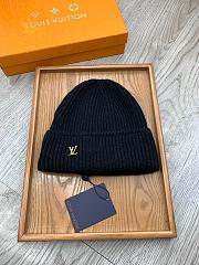Louis Vuitton Beanie Code LV0051-01 - 1