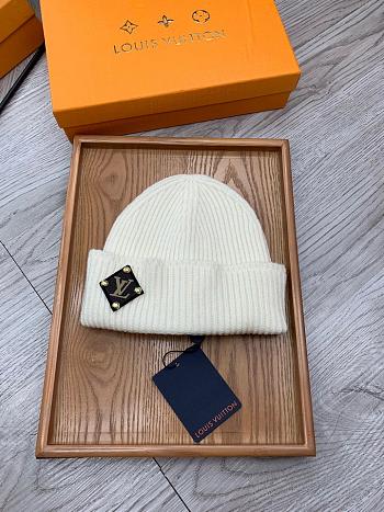 Louis Vuitton Beanie Code LV0052-07