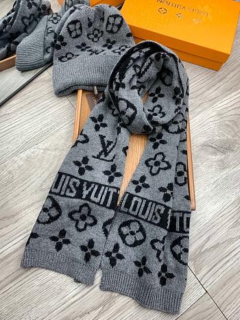 LV Scarf & Beanie Combo (2 items) LV1840-03