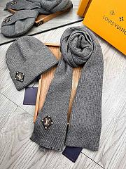 LV Scarf & Beanie Combo (2 items) LV1840-06 - 1