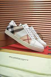 Burberry Suede And House Sneaker B0053 - 3