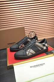 Burberry Suede And House Sneaker B0054 - 3