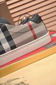 Burberry Suede And House Sneaker B0055 - 6