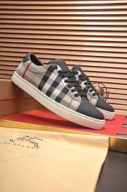 Burberry Suede And House Sneaker B0055 - 5
