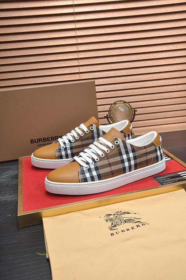 Burberry Suede And House Sneaker B0057 - 1