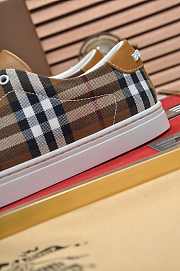 Burberry Suede And House Sneaker B0057 - 2
