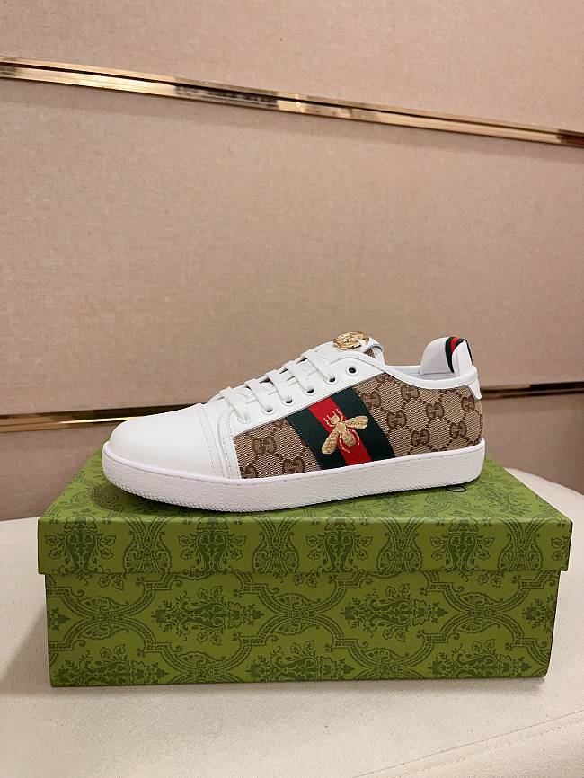 Gucci Ace Embroidered Bees GG5618 - 1