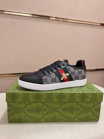 Gucci Ace Embroidered Bees GG5619